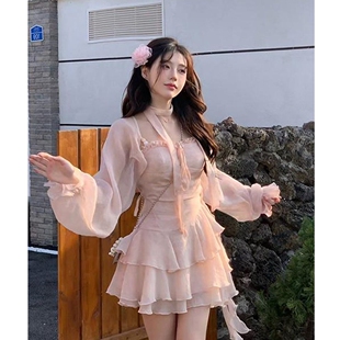 微胖温柔甜美荷叶边吊带连衣裙女春秋小个子显瘦短裙开衫两件套装