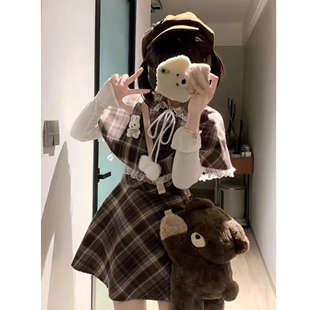 美式复古学院风连衣裙套装秋冬微胖显瘦小众斗篷蕾丝短裙子两件套