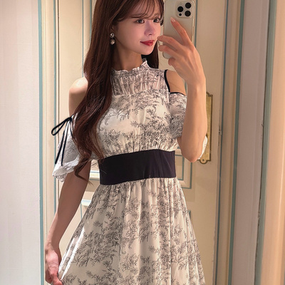 日本GRL官网代购包邮日系女装新品露肩蝴蝶结花卉喇叭裙[pm586]