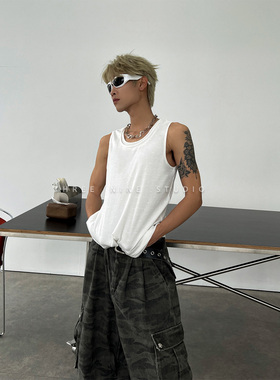 THREENINE 小众夏季简约双领设计纯色背心男休闲百搭无袖打底衫潮