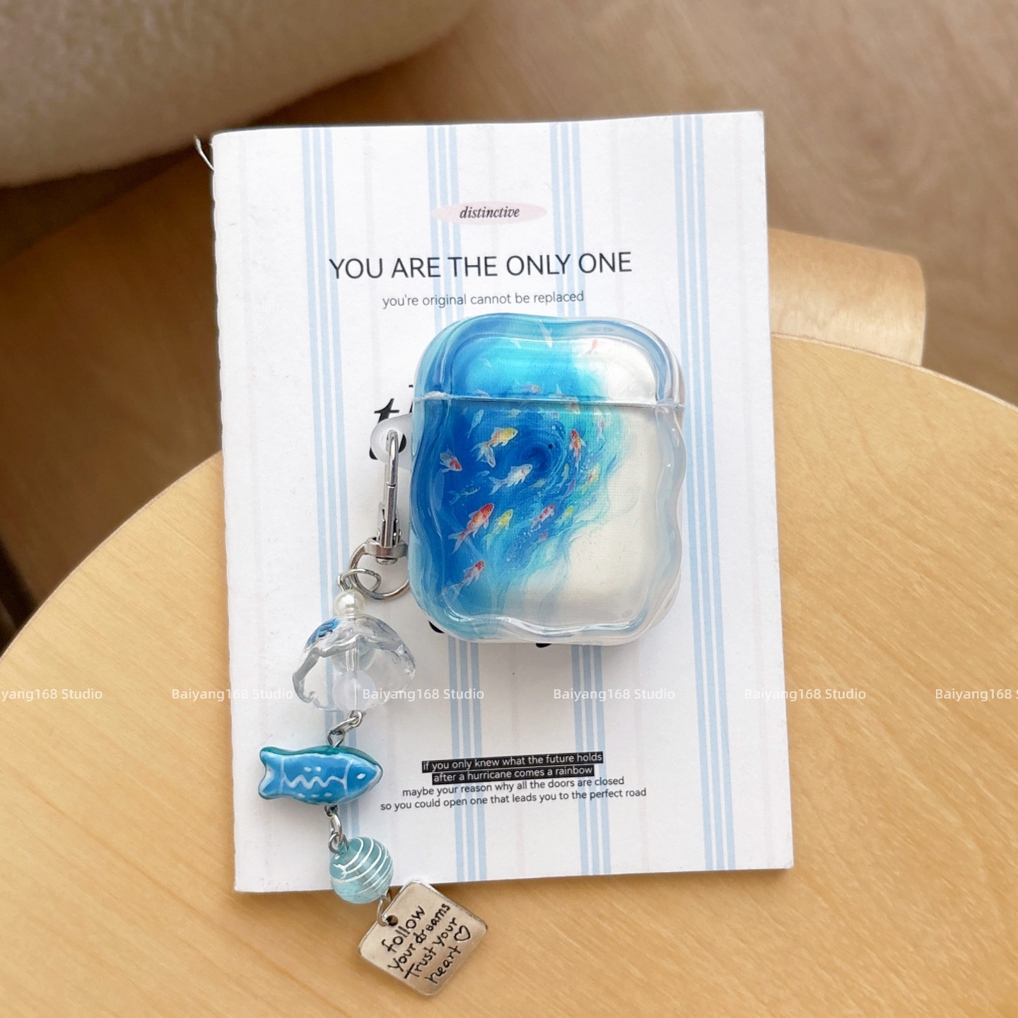 ins风韩系插画锦鲤鱼群适用airpods4保护套苹果耳机保护壳