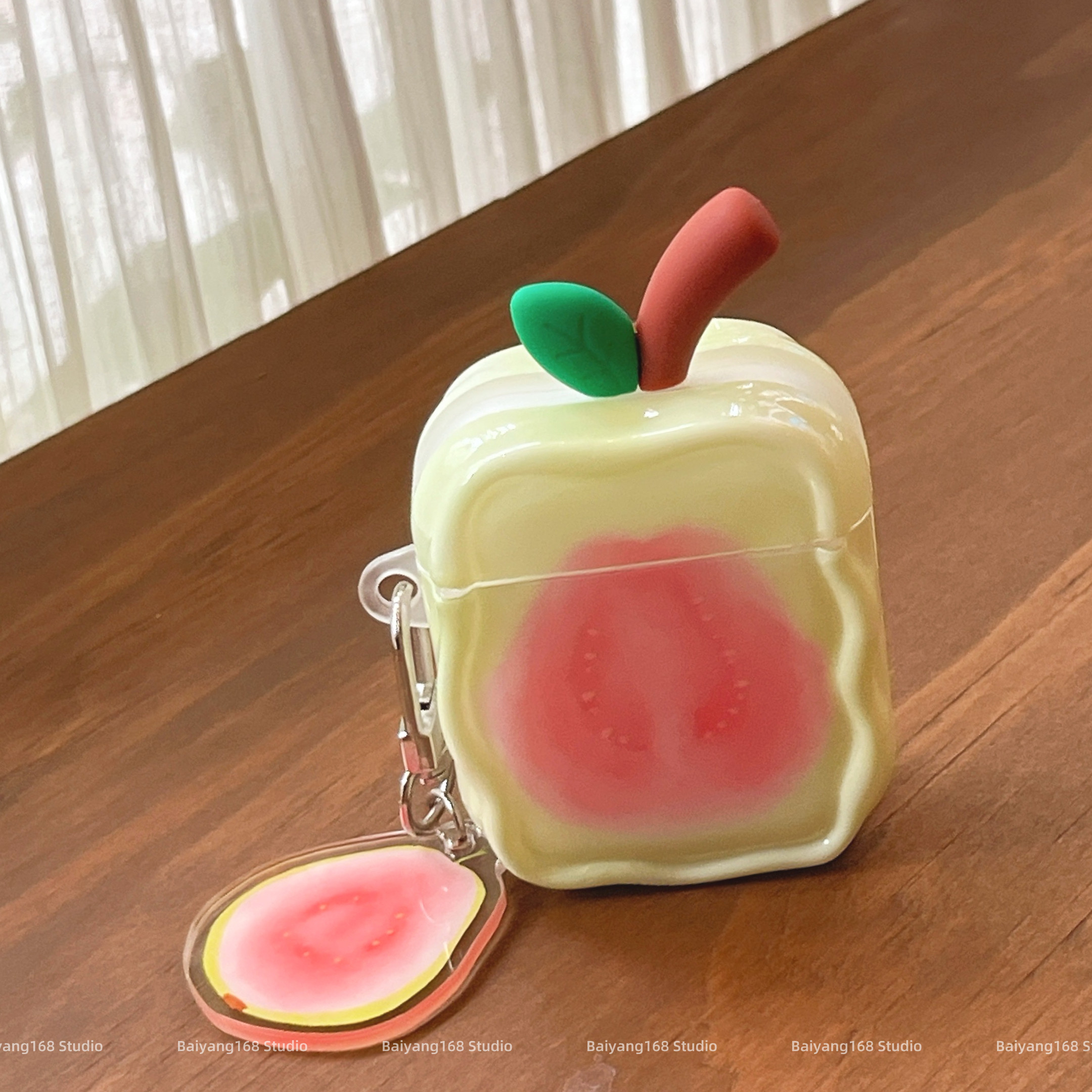 ins风红心芭乐适用苹果耳机保护套airpodspro3无线蓝牙