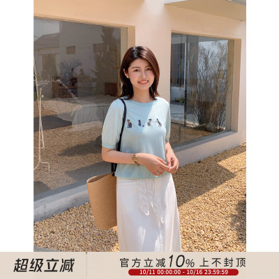 小猫刺绣宽松短袖圆领针织T恤