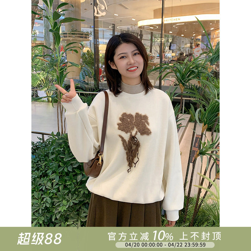 【2.8 6折福利款】复古宽松设计植绒玫瑰花刺绣半高领加绒卫衣女