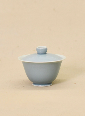 谷雨山房天蓝釉莲香盖碗110ml