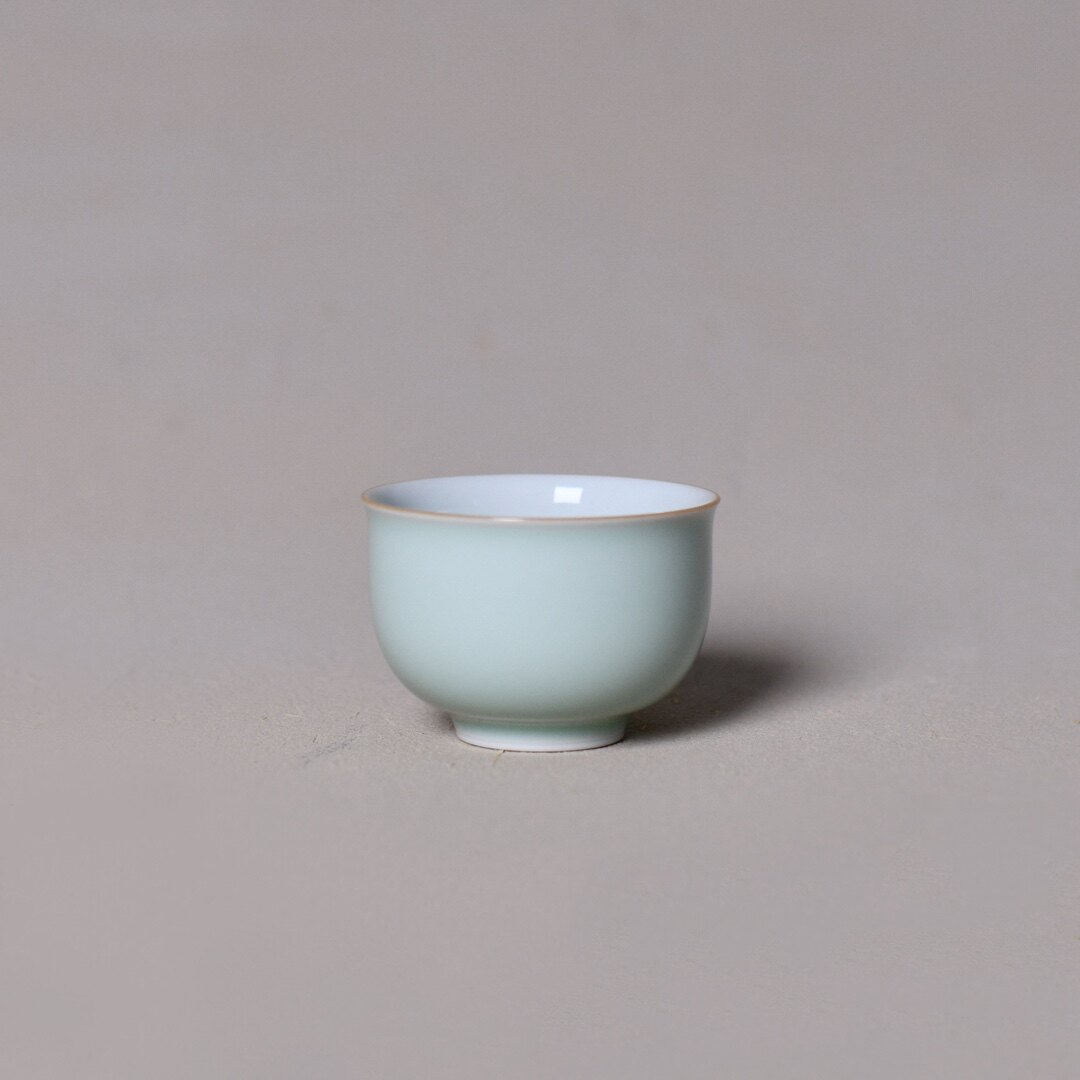 谷雨山房翠青釉紫金边凝露杯65ml