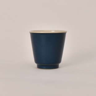 景德镇云泊碧城木兰杯中式茶室陶瓷茶杯纯手工单色主人杯