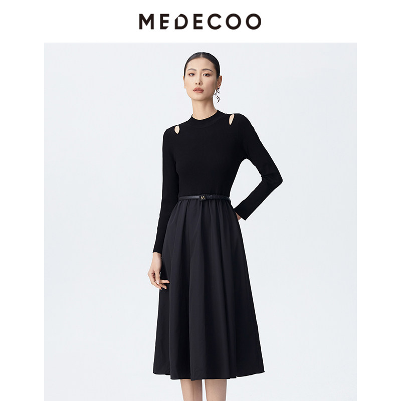 MEDECOO/墨蒂珂2026夏季新款 针织拼接镂空长袖A字连衣裙MJC90501