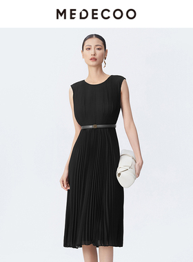 MEDECOO/墨蒂珂2025春季新款 百褶无袖垂感雪纺连衣裙女TJX90102