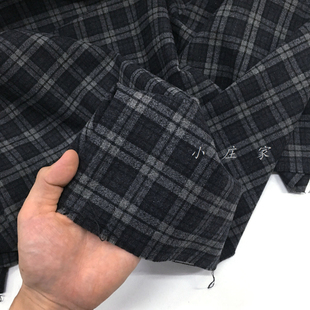 意大利进口 黑灰色简约格子图案羊毛呢料面料 春秋 柔软 服装布料