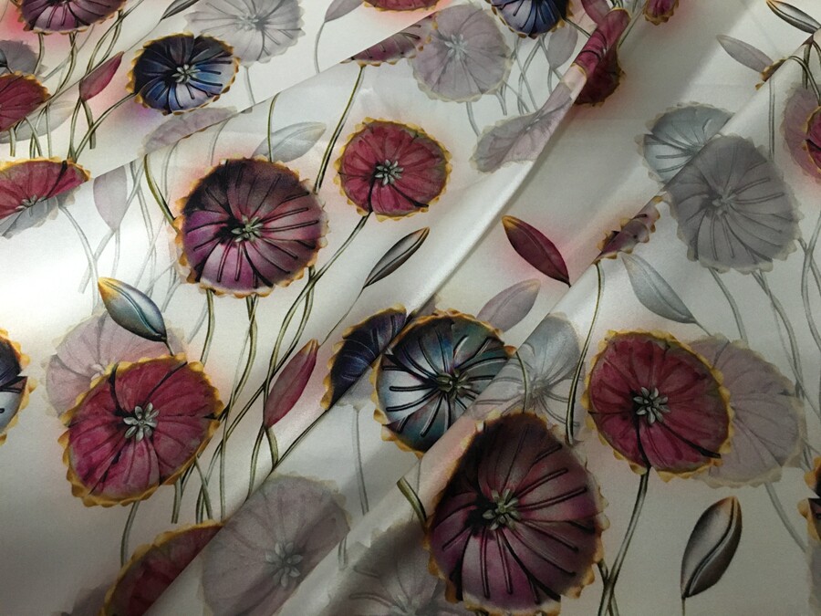 白底卡通小雨伞图案印花数码喷绘面料 19姆米弹力真丝丝绸缎布料