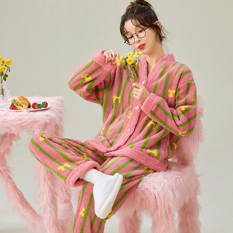 秋冬季加厚半边绒保暖睡衣套装