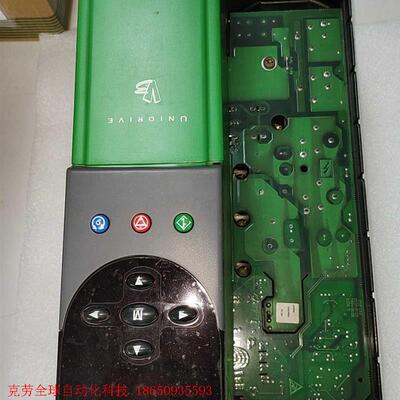 变频器 UNI2403    二手