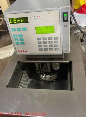 JULABO优莱博加热制冷水浴槽,型号F32。通电能显示,下