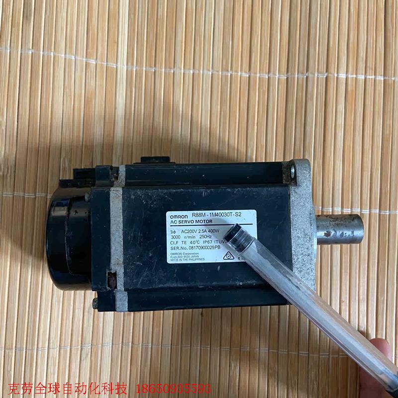 OMRON 欧姆龙R88M-1M40030T-S2,400W