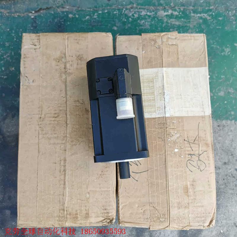 贝加莱伺服电机 8LSA35.DA030S000-3 全新没