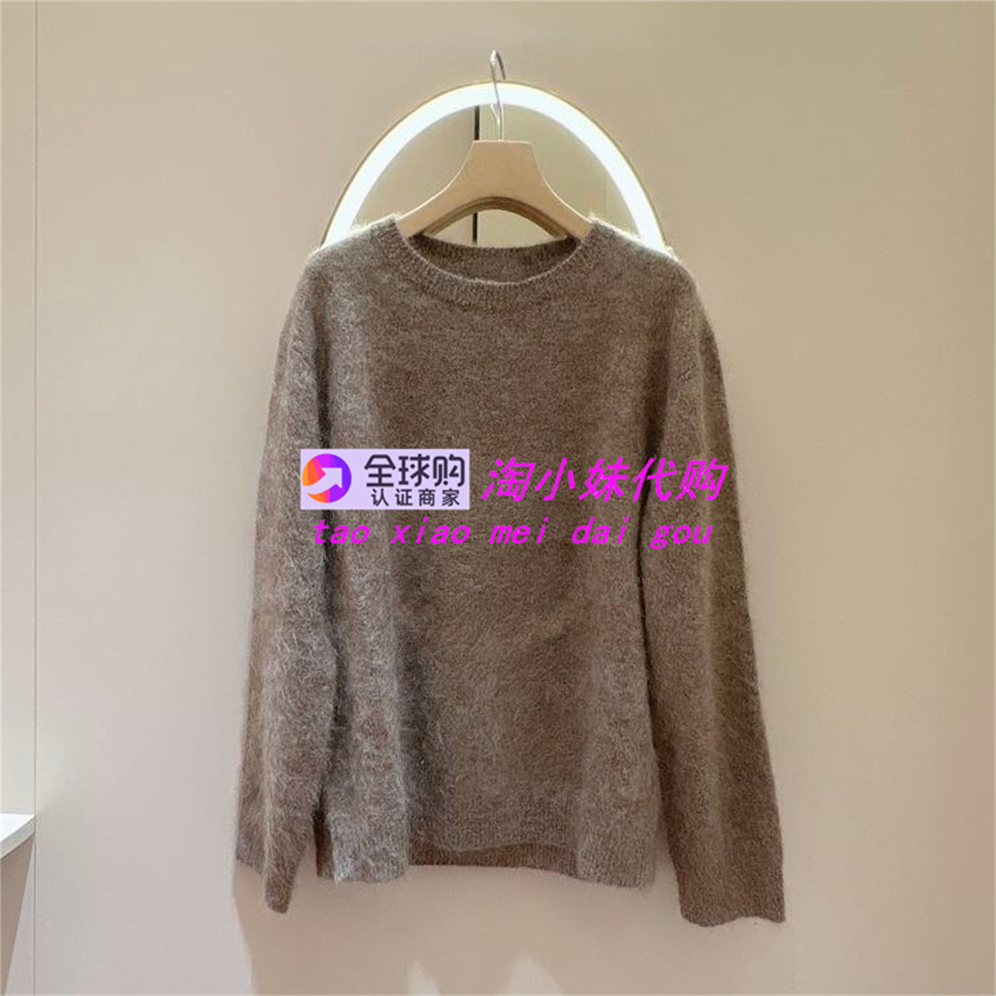 JR2025冬季圆领山羊绒云朵毛衣女