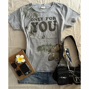 美式复古灰色热带植物印花T恤女ONLYFORYOU字母修身辣妹度假上衣