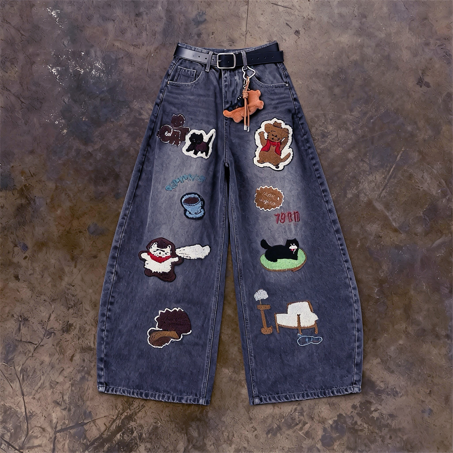 y2k hoodie~美式卡通刺绣牛仔裤女宽松阔腿弯刀裤水洗个性长裤