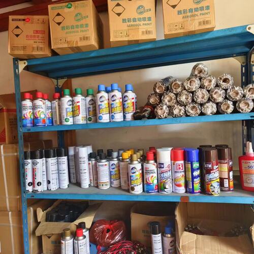 自喷漆电瓶车电动哈雷车架补油漆