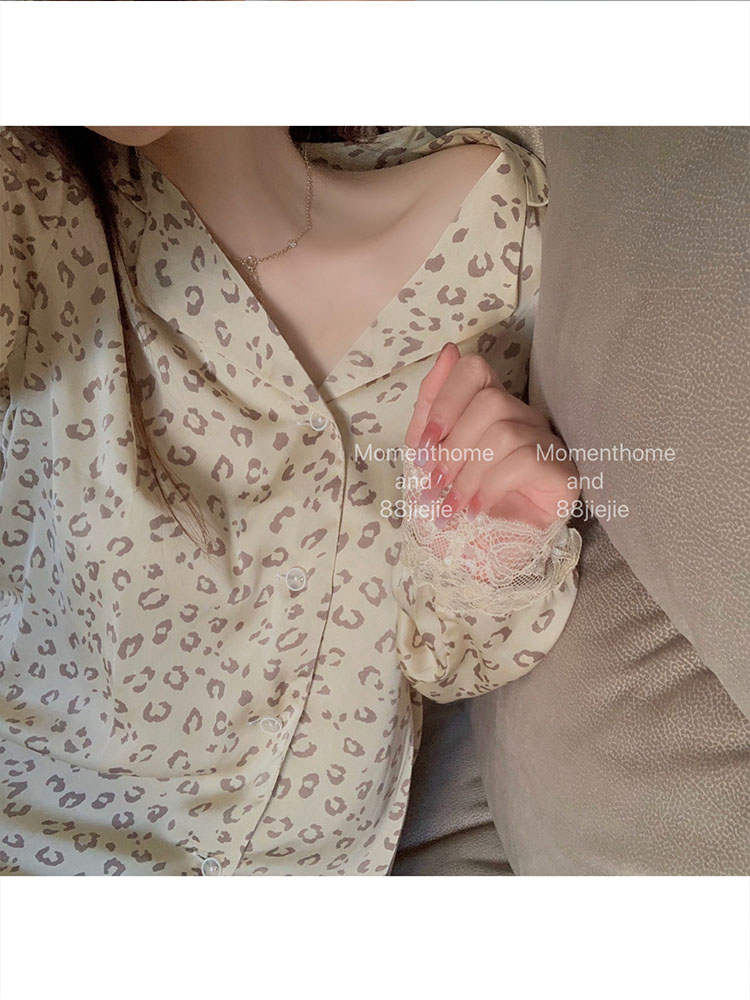 SEXY LITTLE LEOPARD PRINT PURE LUST SMOOTH AND COMFORTABLE SILK LONG-SLEEVED SLEEPING YI WOMENS SUIT HOME JU SUIT TWO-PIECE SET