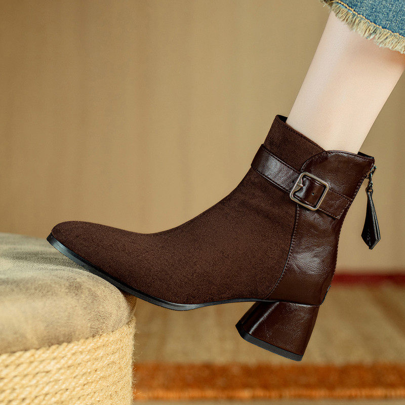 ladyblack粗高跟方头拼接皮带扣后拉链秋冬短靴女3233大小码41-43