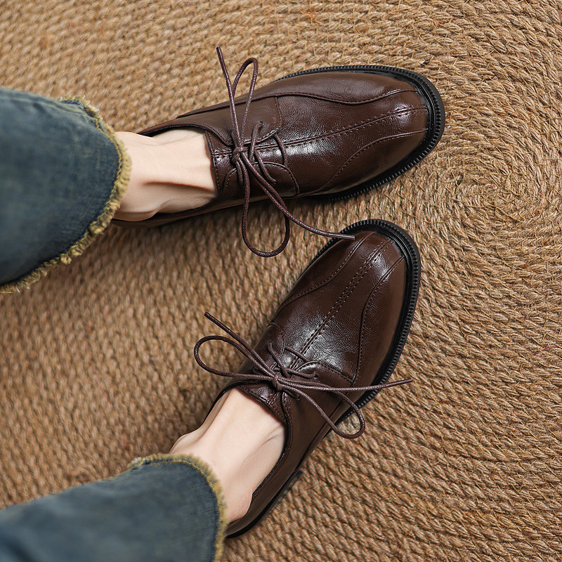 带单鞋女春秋复古风圆头小皮鞋