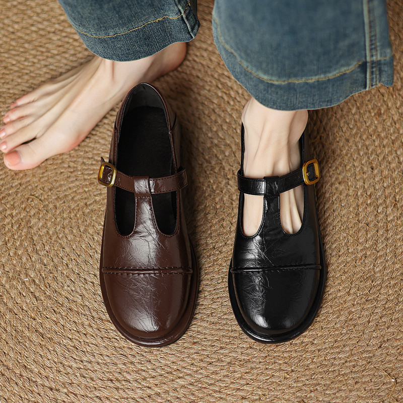 一字扣带浅口单鞋女低跟小皮鞋