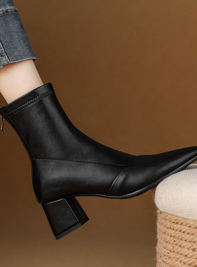ladyblack法式尖头粗高跟短靴女后拉链瘦瘦靴踝靴3233大小码41-43