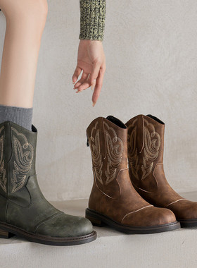 ladyblack大码4041-43粗中跟刺绣后拉链短靴女厚底骑士西部短靴子