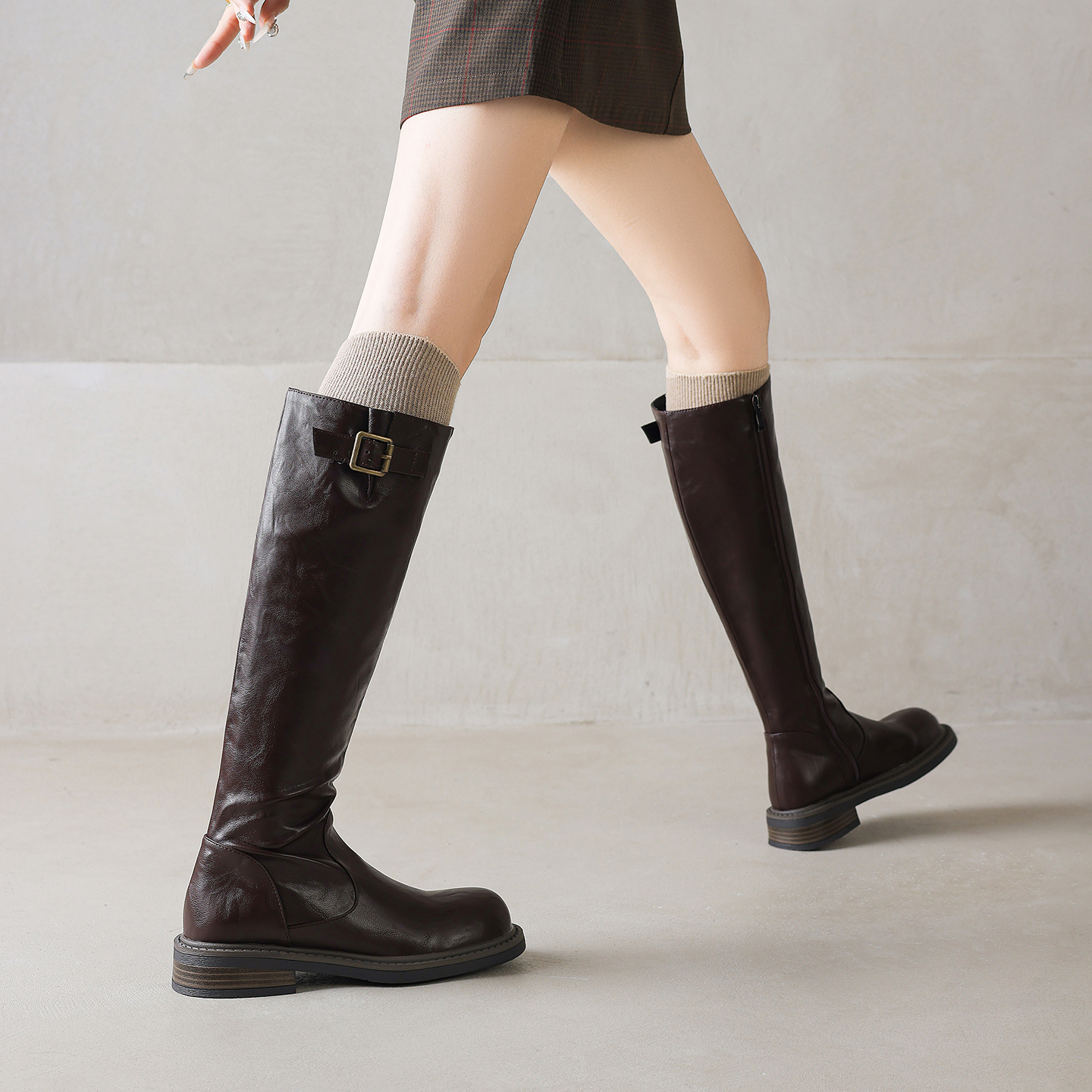 高筒骑士靴女秋冬大码棕色长靴女