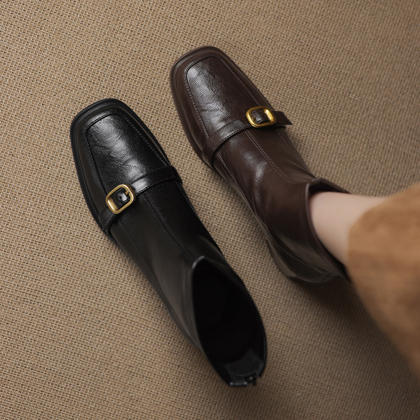 ladyblack 粗高跟弹力瘦瘦单靴女皮带扣后拉链复古大码短靴子4142