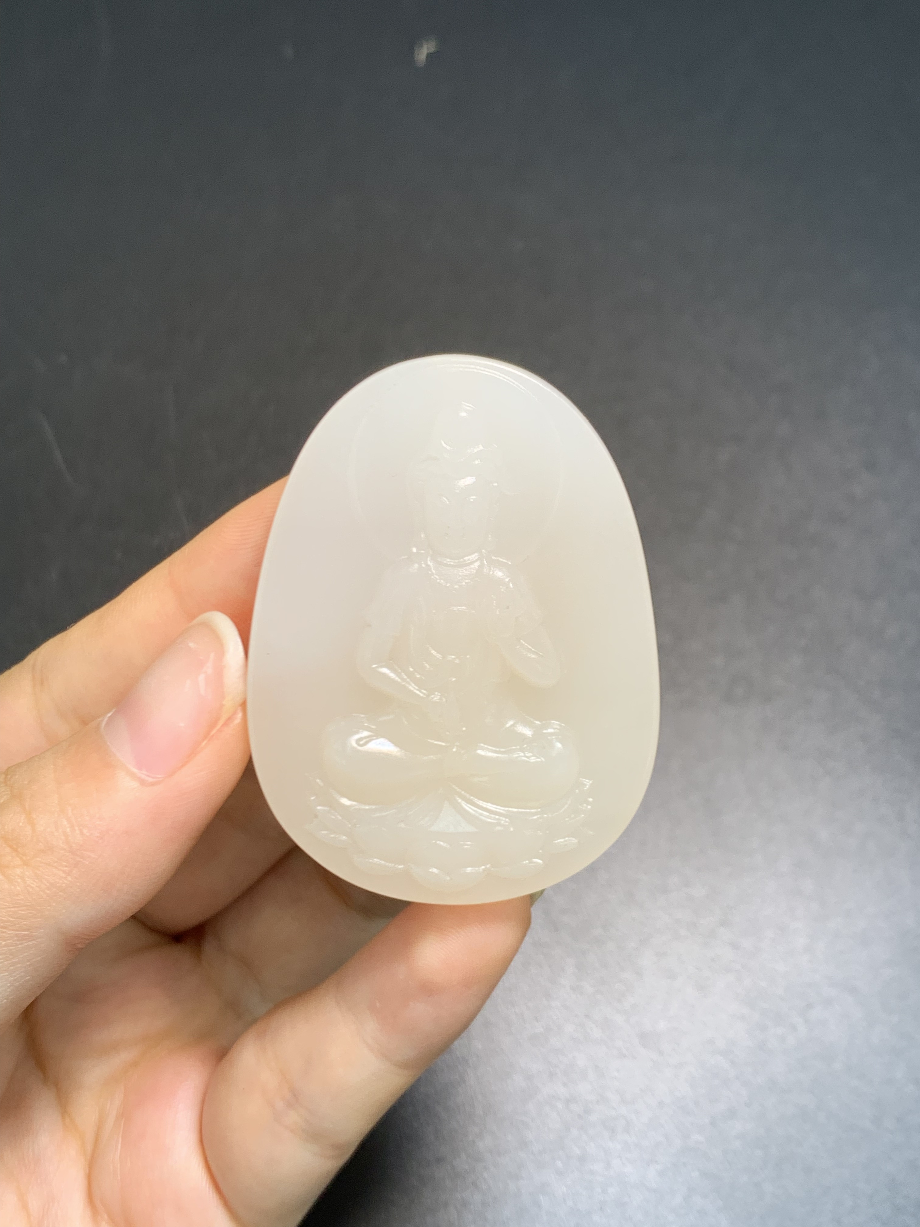 和田玉藕粉色观音牌子挂件