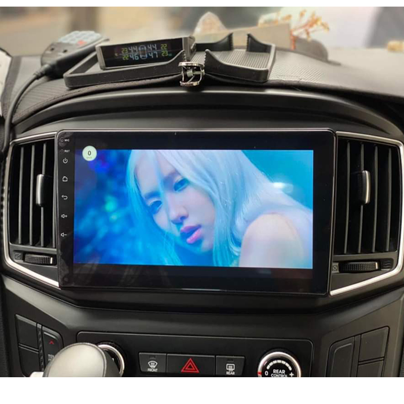 适用海外2015-2021年Hyundai Starex辉翼H1安卓机carplay大屏导航