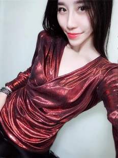 小衫 时尚 内搭洋气百搭 T恤打底衫 重工烫金亮面性感交叉V领弹力长袖