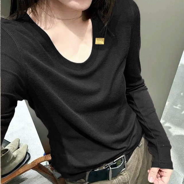 欧货洋气女装质纯色圆领弹