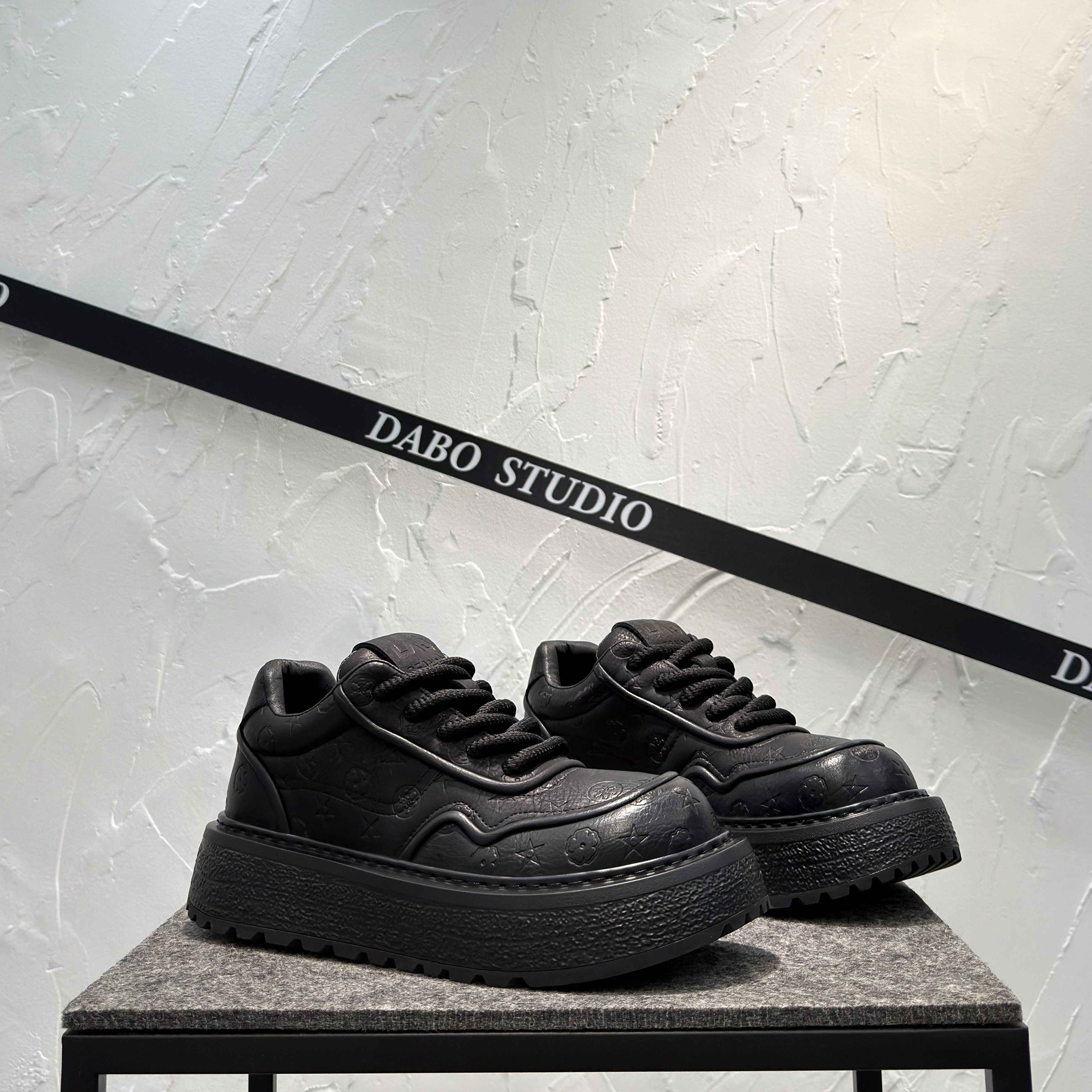 厚底增高做旧工装鞋轻便休闲男鞋