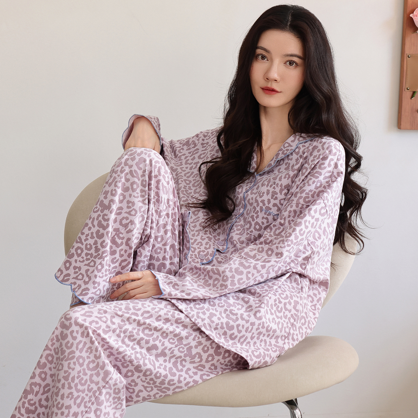 猫人带胸垫睡衣女夏季纯棉长袖长裤开衫套装大码豹纹家居服可外穿
