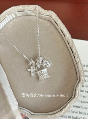 爆闪纯银十字架小雏菊银锁项链