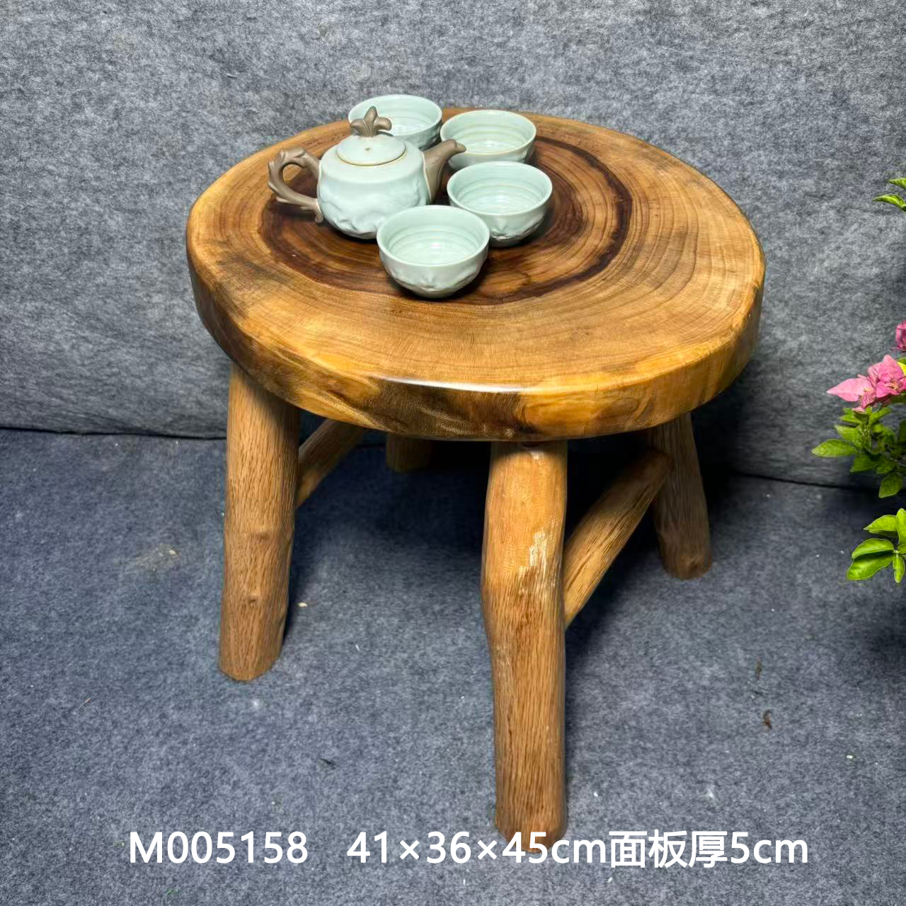 原木风香樟木凳子小茶几