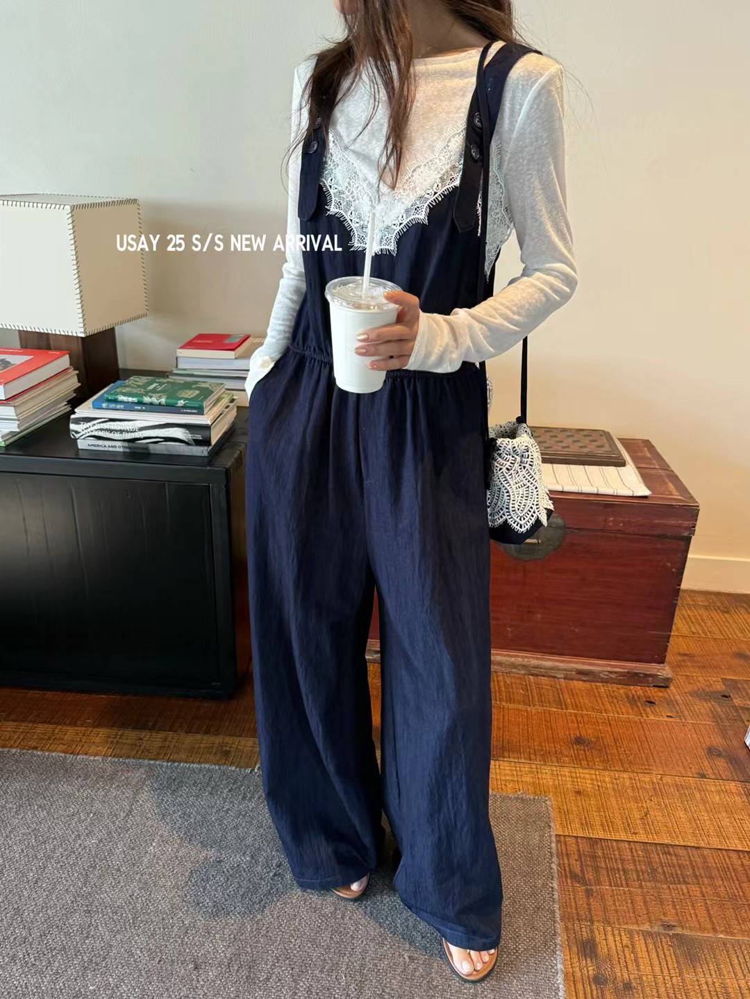 韩系新款时尚蕾丝拼接背心收腰松紧洋气小众连体裤无袖阔腿裤女