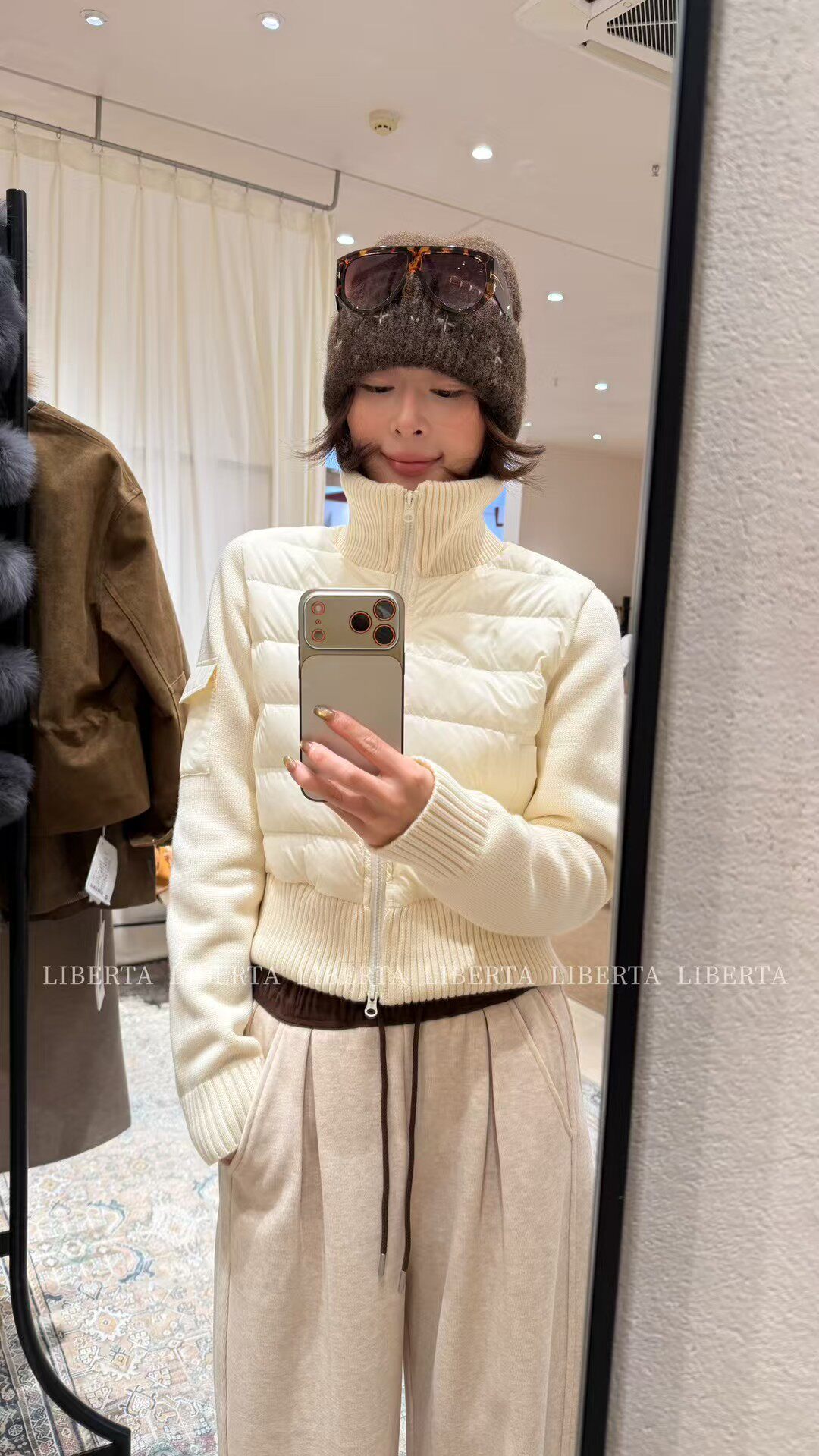 韩系新款时尚高品质立领拼接针织袖假两件短款羽绒服外套保暖大衣