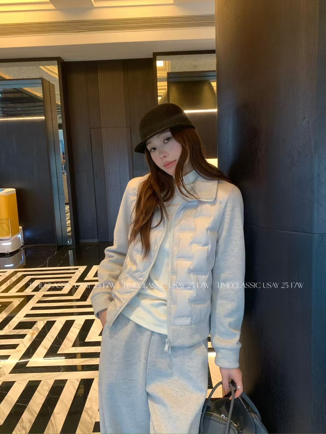 SY韩系新款时尚设计感小众拼接轻软90白鸭绒羽绒服外套松紧休闲裤