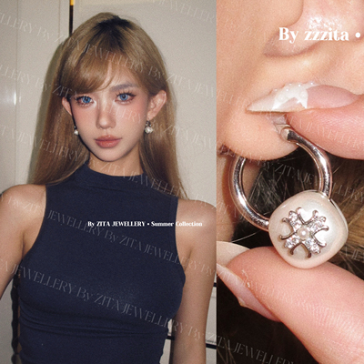 ZZZITA 我的态度·My Attitude～小众方形贝珠闪钻十字架耳刮子