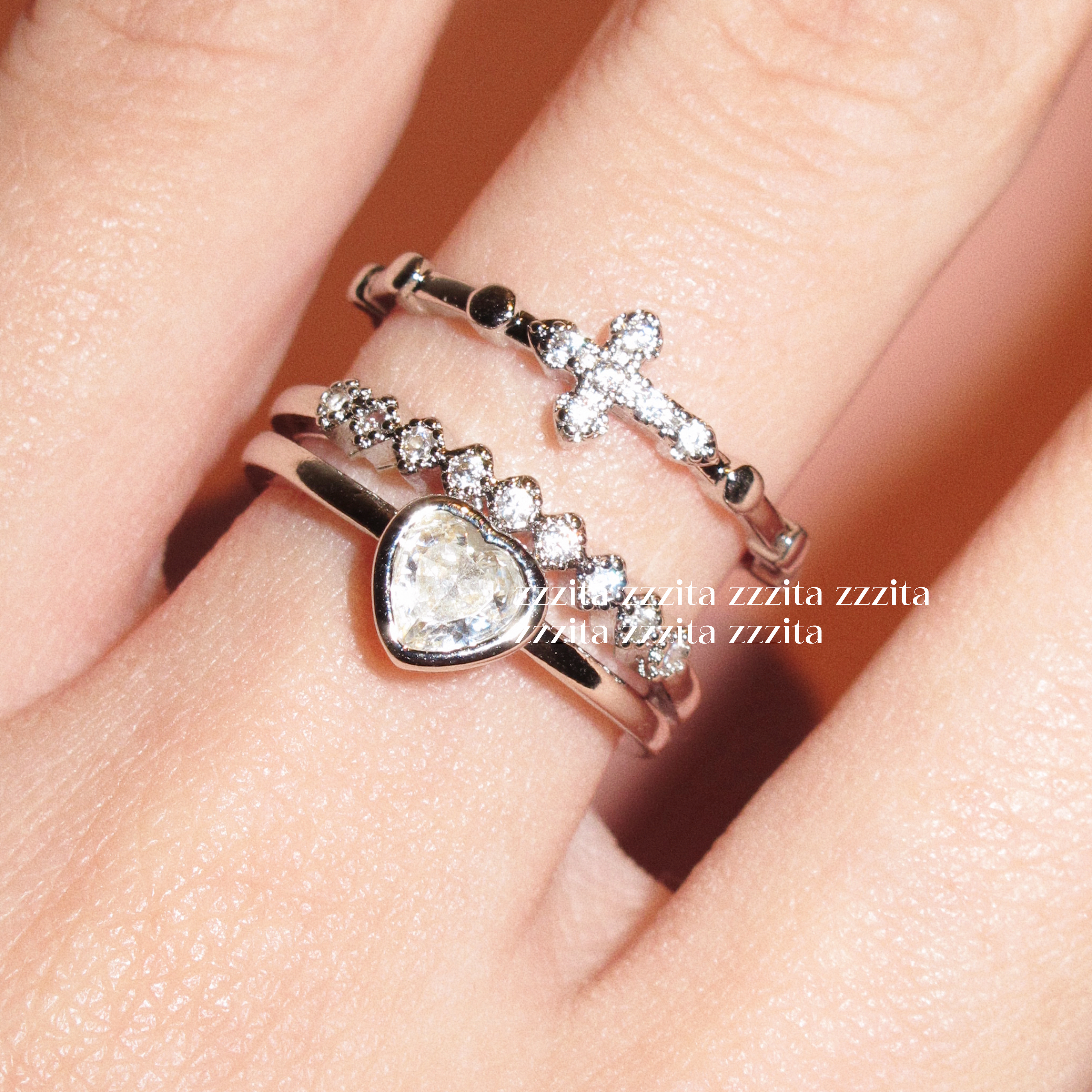 ZZZITA 心之信仰·Heart Gospel～简约闪钻十字架爱心戒指送礼