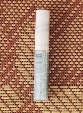 一滴泪卧蚕液体眼影超闪防水