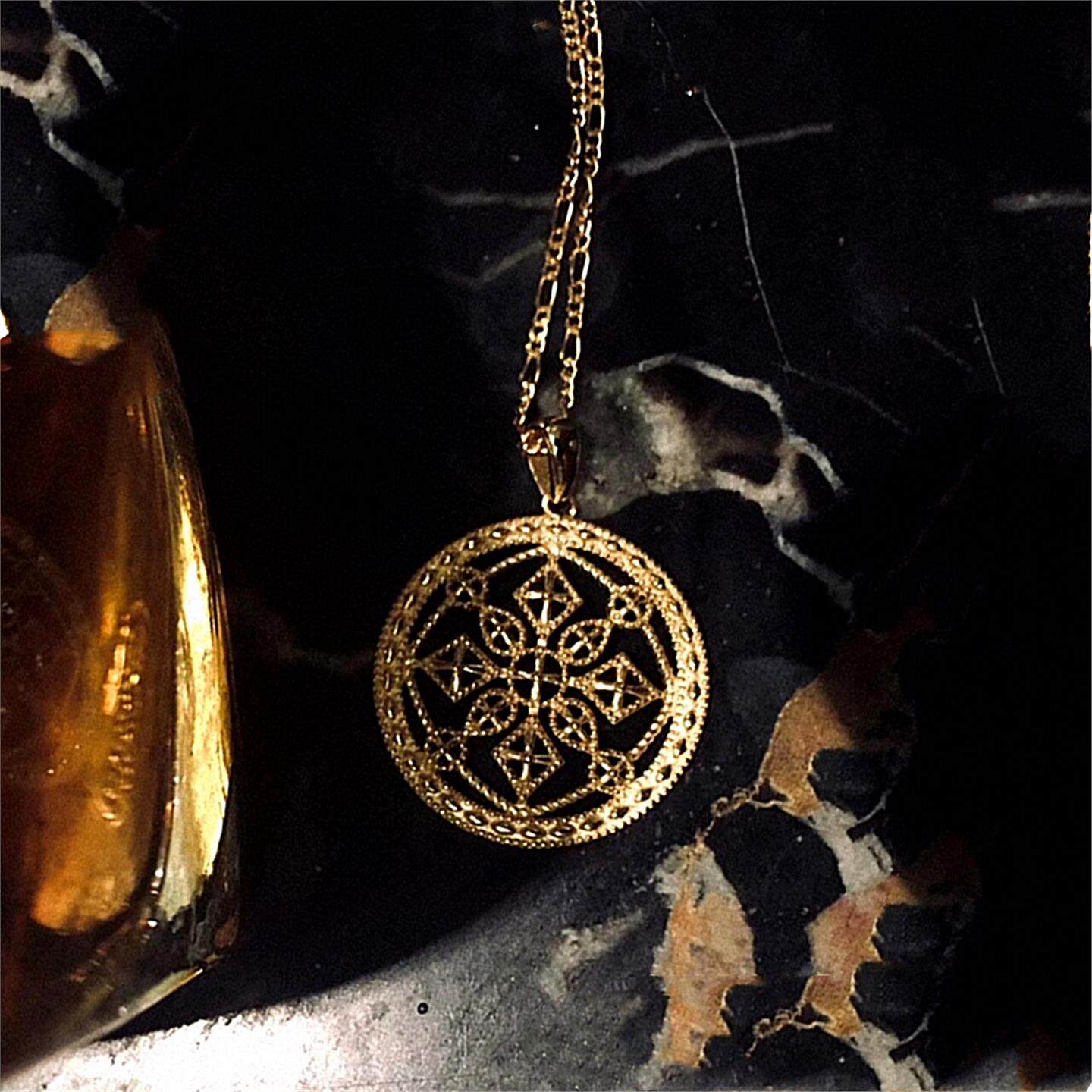 加拿大Vintage复古蕾丝毛衣链纯银镀18K黄金 女镂空花盘项链长款