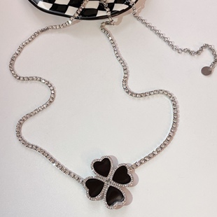 高档杨树林闪钻四叶花朵腰链女2022新款细腰带配西装裙子裤子装饰