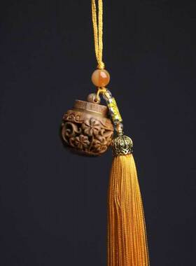 绿檀镂空香囊吊坠扩香器