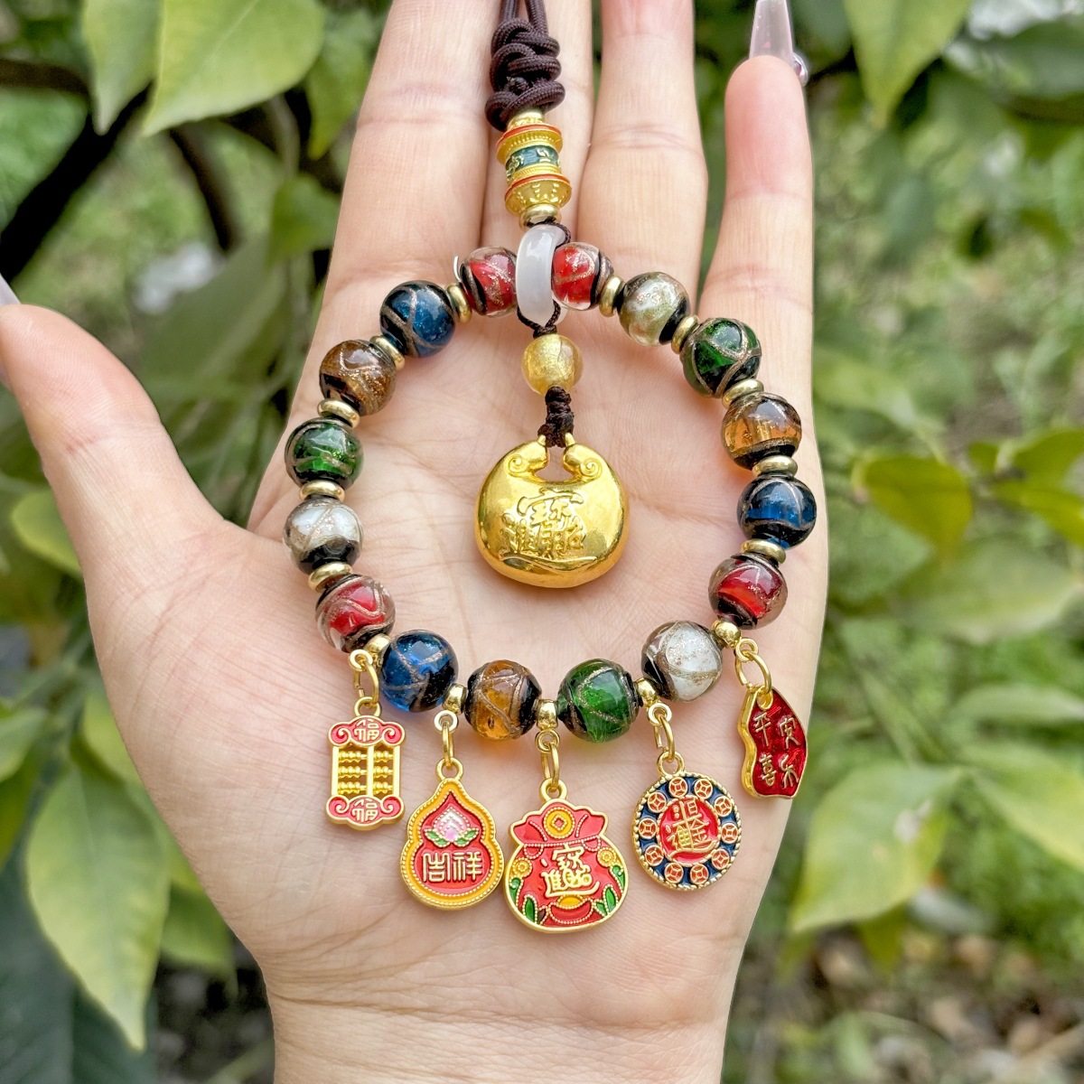 寺庙琉璃同款炫彩车挂五彩水晶琉璃招财进宝汽车挂件挂饰福牌,节庆用品/礼品,挂饰/生肖挂饰,淘宝优惠券,粉丝福利购,淘宝优惠卷